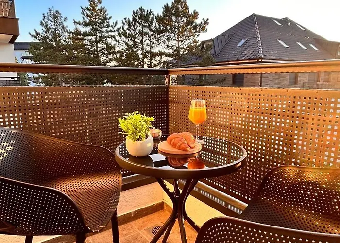 Luna-apartman 23 Апартаменты *